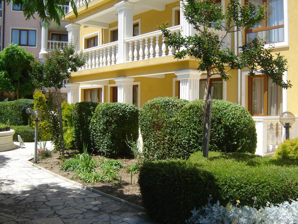 Byala Palace Apartments Extérieur photo