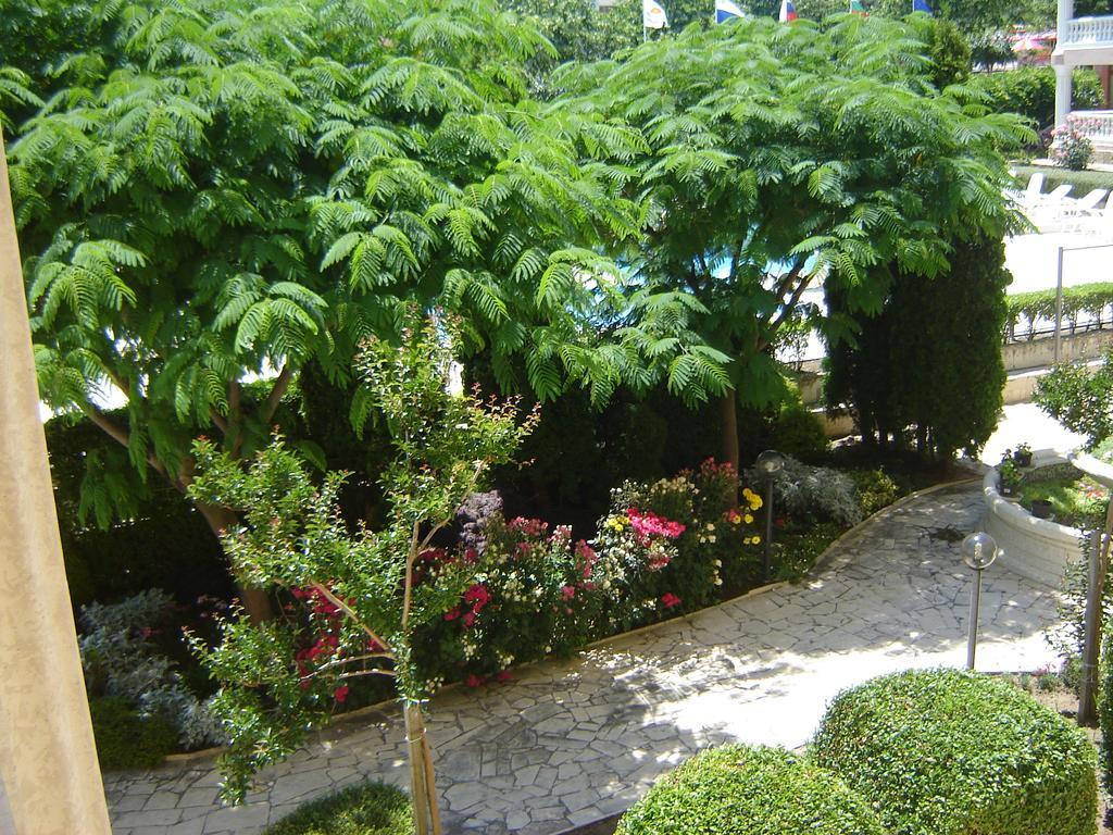 Byala Palace Apartments Extérieur photo