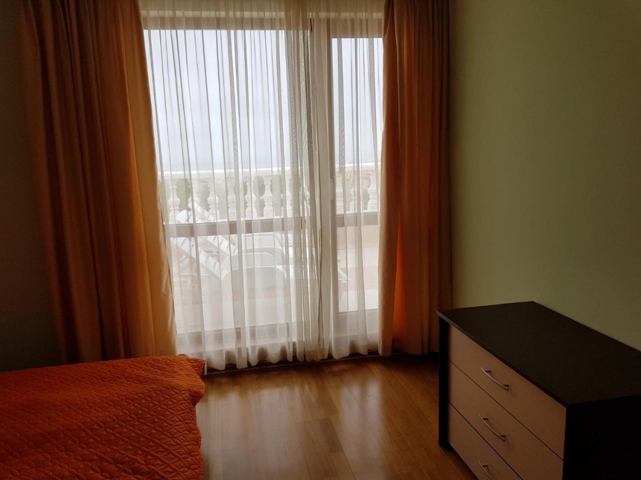 Byala Palace Apartments Extérieur photo