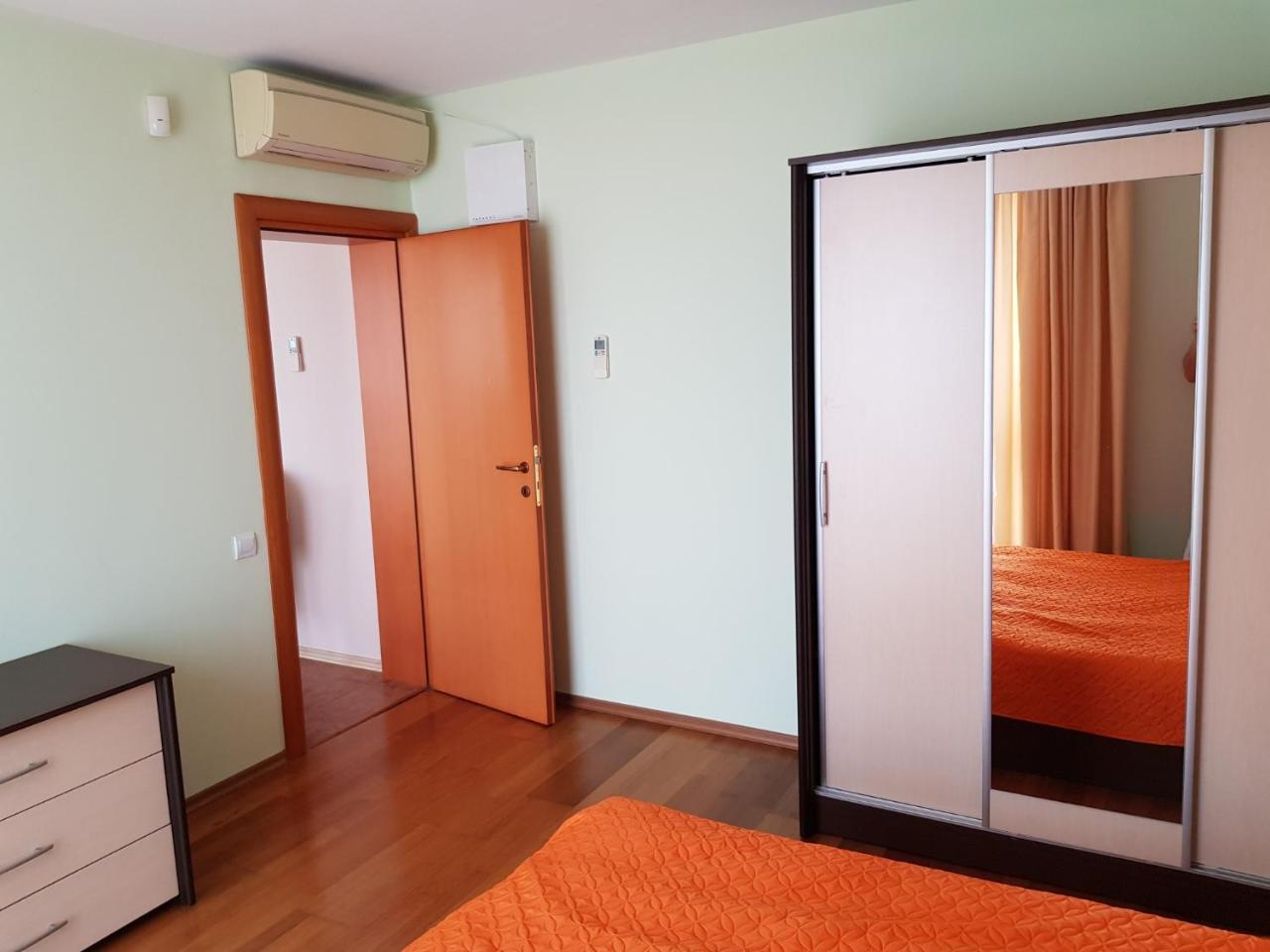 Byala Palace Apartments Extérieur photo