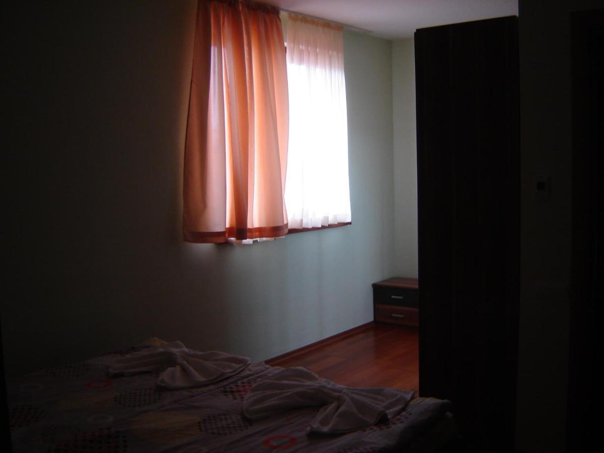 Byala Palace Apartments Extérieur photo