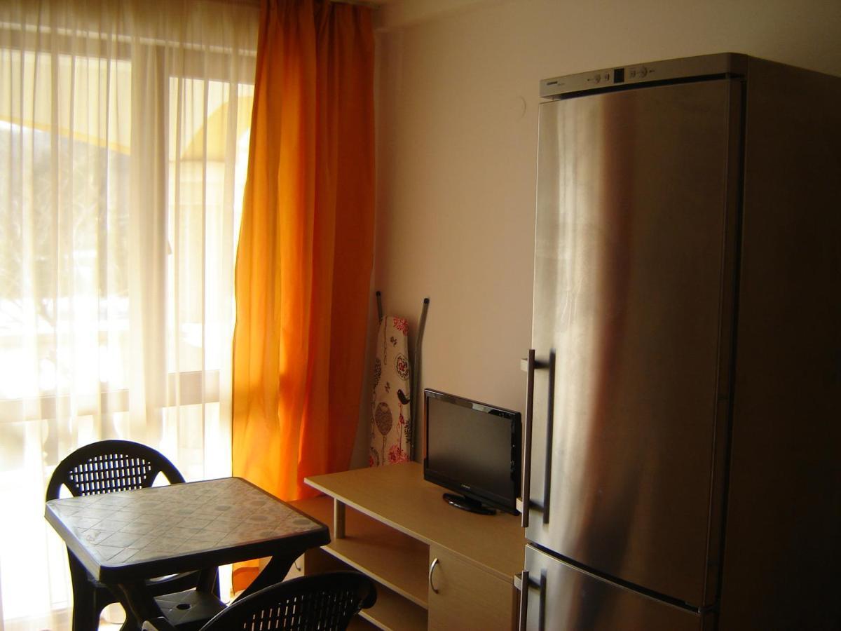 Byala Palace Apartments Extérieur photo